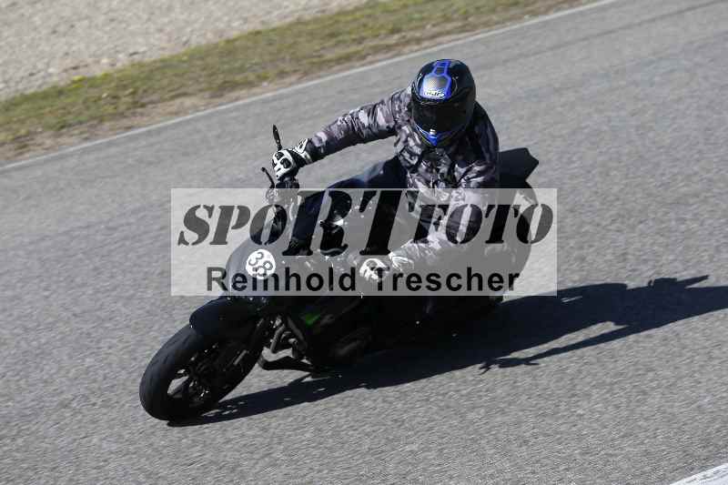 /01 02.04.2026 MAZ ADR/Gruppe rot/38